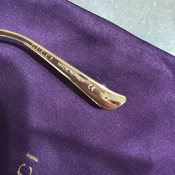 Gucci sunglasses GG0225S - Picture 9 of 17